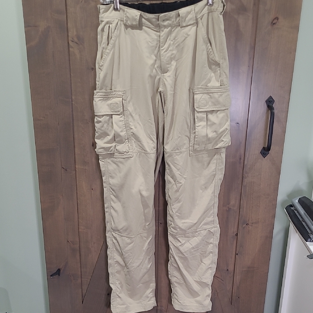 Duluth Trading Co. Beige Nylon Cargo Pants M